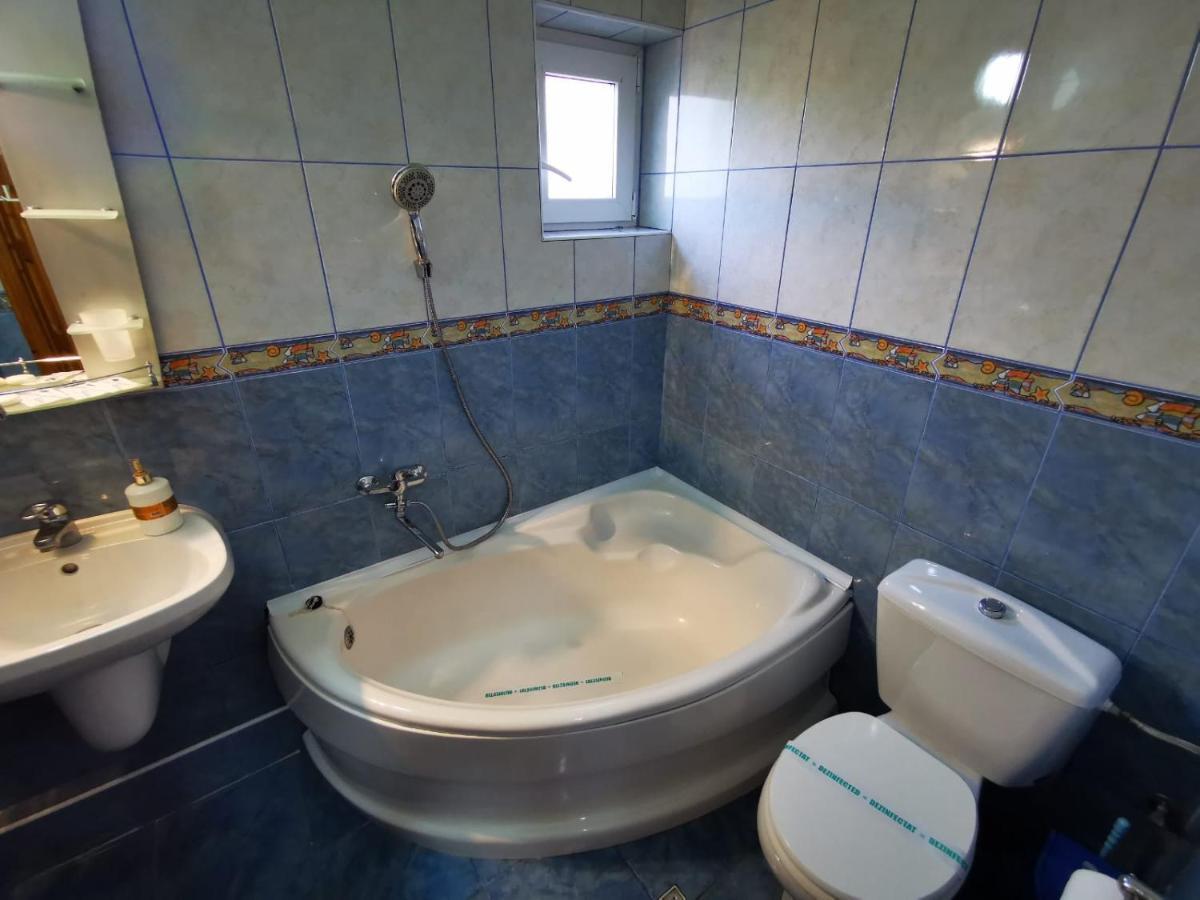 Karla Guest house